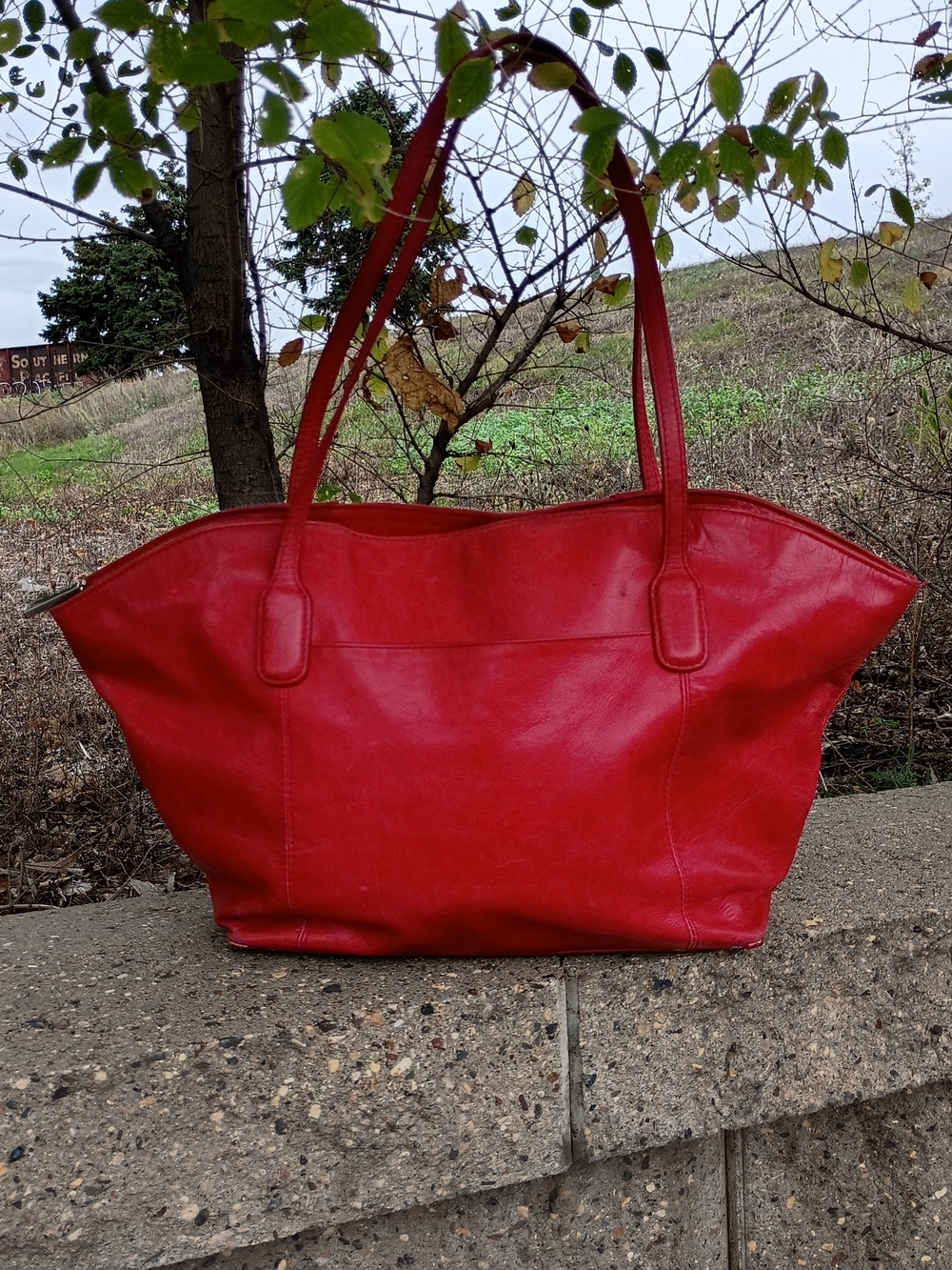 HOBO The Original Candy Apple Red Leather Tote Bag | Geometric Lining